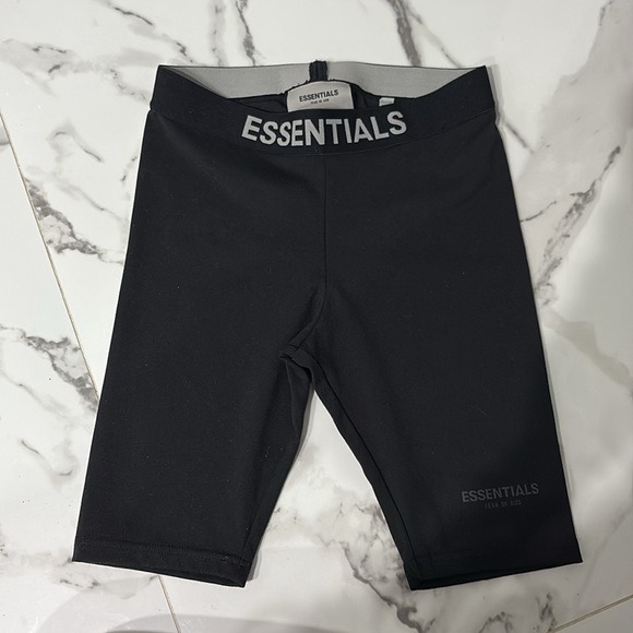 Fear of God Essentials Bike short - Picture 1 of 2